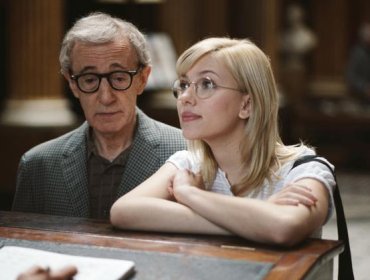 Scarlett Johansson por Woody Allen: "Le creo, trabajaría con él en cualquier momento"