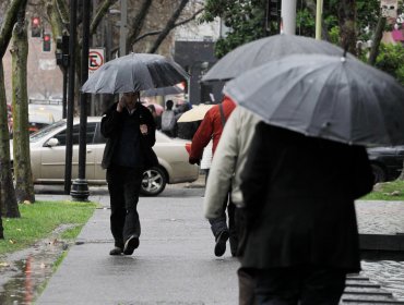 Lluvias débiles afectarían a la región Metropolitana este jueves