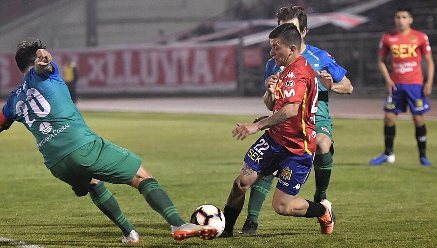 U. Española derrotó a D. Valdivia y clasificó a cuartos de final de Copa Chile