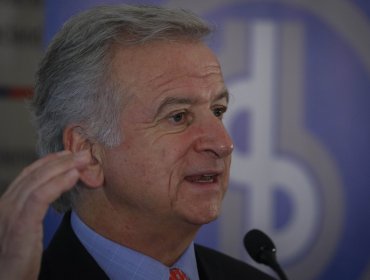 Ministro Larraín por Imacec: “Estamos dando signos claros de recuperación de la economía"