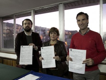 Unas 1.000 familias se han beneficiado con obras de mejoramiento de su vivienda y entorno en Valparaíso