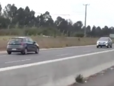 Captan irresponsable maniobra de conductor en ruta Viña del Mar - Concón