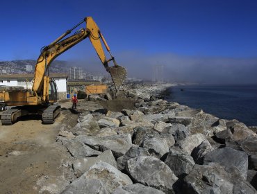 Aumento de marejadas golpea puertos chilenos: más de 6 mil veces debieron cerrar