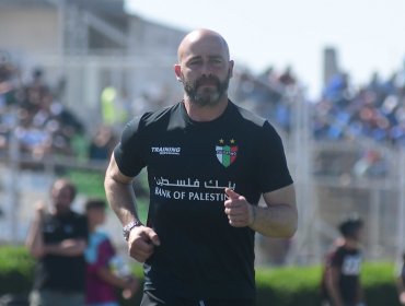 Ex DT de Palestino será ayudante de Maradona en Gimnasia y Esgrima de La Plata