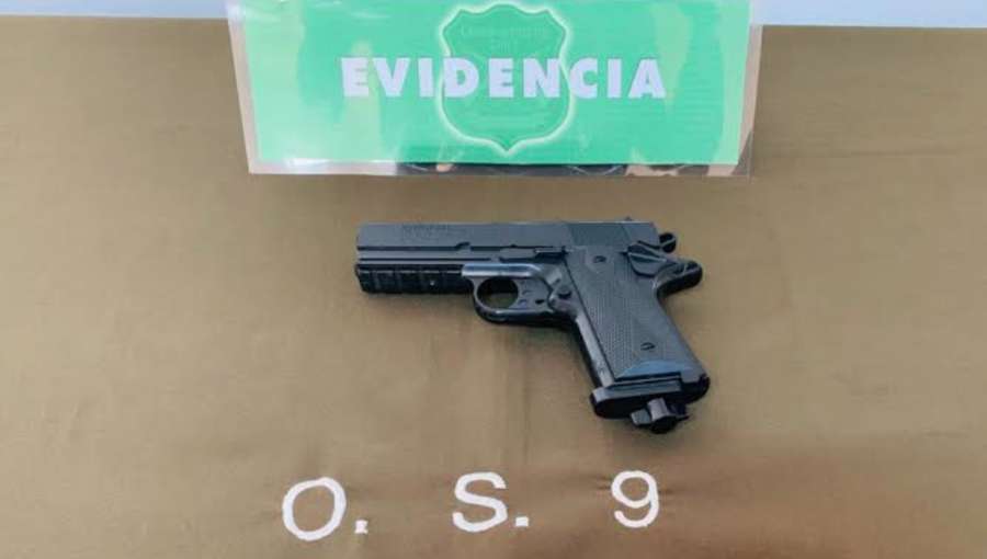 Logran detener a hombre que amenazó con arma de fuego a carabineros en Viña del Mar