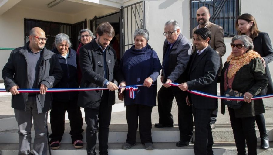 Estrenan "nueva cara" del Centro de Salud Familiar Cordillera de Valparaíso