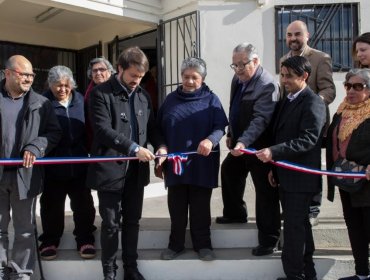 Estrenan "nueva cara" del Centro de Salud Familiar Cordillera de Valparaíso