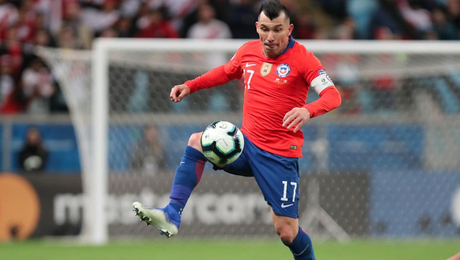 Gary Medel explicó su ausencia en los partidos amistosos de la Roja