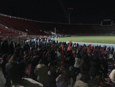 Miles de personas conmemoran el 11 de septiembre en el estadio Nacional