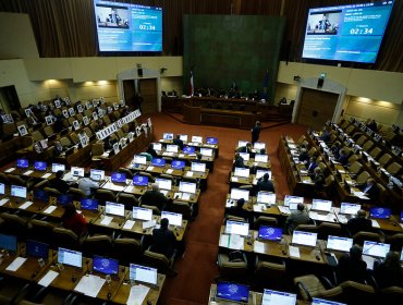 Cámara de Diputados realizó un minuto de silencio por los 46 años del Golpe de Estado