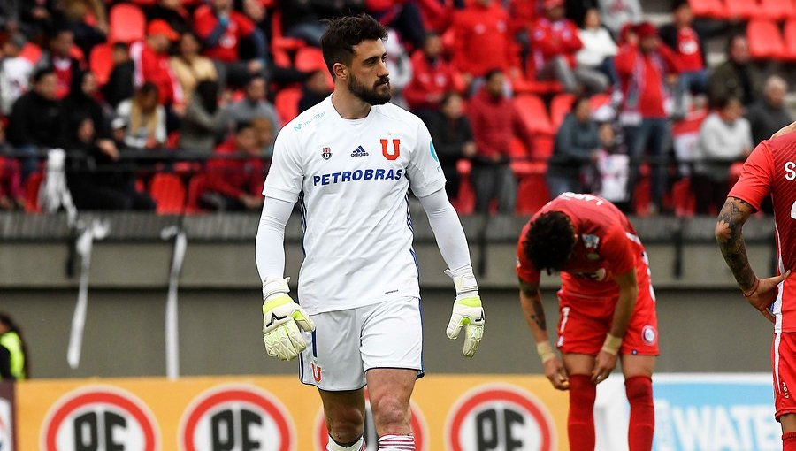 Fernando de Paul y titularidad en el arco de la U: "Entrené para ganarme un lugar"