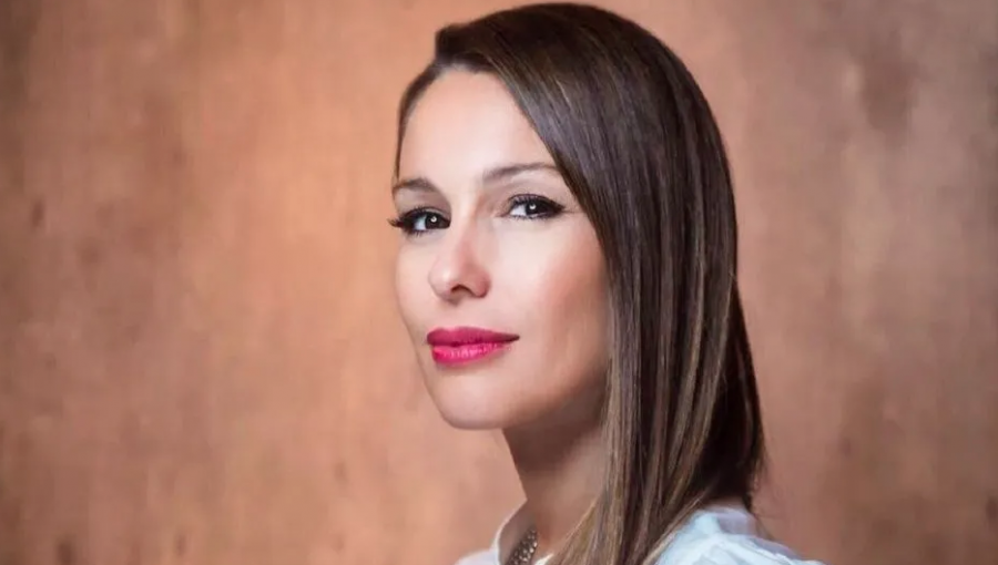 Critican al pololo de Pampita por subir una foto con ella para mostrarla como "trofeo"