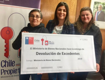 Bienes Nacionales devuelve $2.300.000 en excedentes a familias de la región de Valparaíso