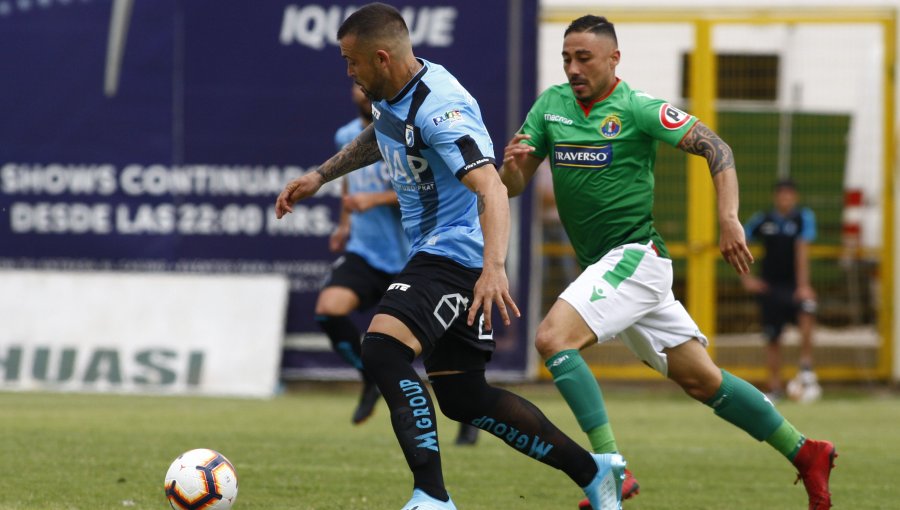 Audax derrotó a Iquique, quedó segundo y le metió presión a Colo Colo