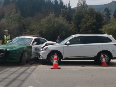 Control policial en la ruta 68 termina en choque contra patrulla: carabinero resulta lesionado