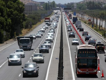 Autoridades anticipan complejo retorno de vehículos a la región Metropolitana