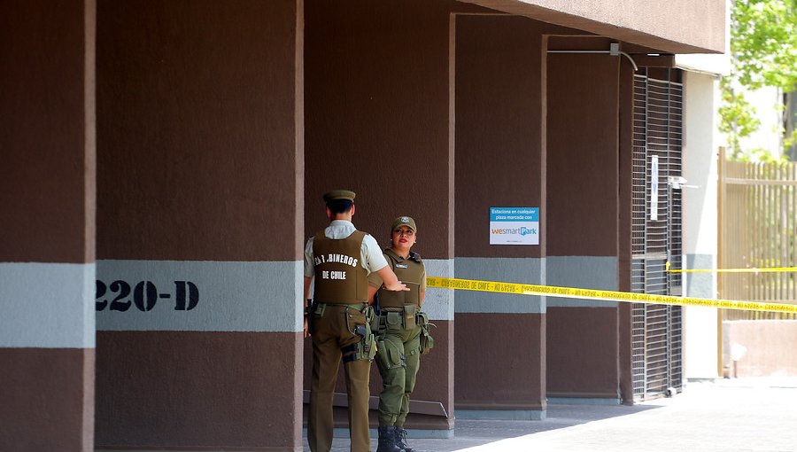 Guardia falleció tras caer desde la azotea ubicada en el piso 14 de un edificio en Providencia