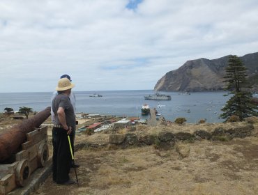 Destituyen a Director de Conaf en Valparaíso por negarse a histórica búsqueda del tesoro en Juan Fernández