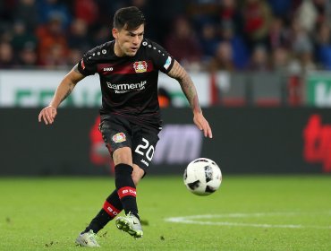 Aránguiz y el Leverkusen batieron a U.Berlín y están en lo alto de la Bundesliga