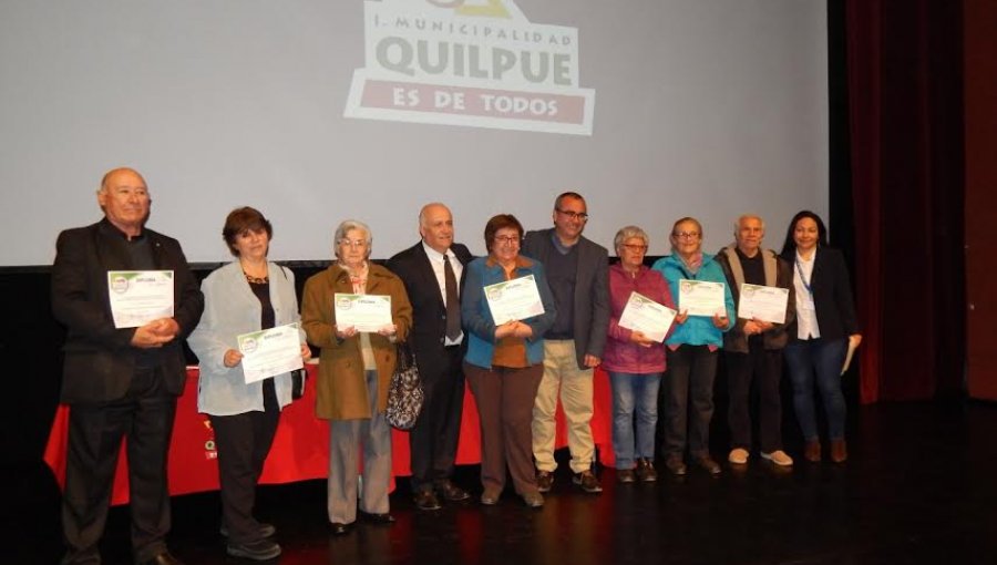 54 adultos mayores de Quilpué fueron certificados como Líderes Comunitarios en Estimulación Funcional