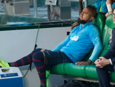 Arturo Vidal vio desde el banco la ajustada victoria de Barcelona sobre Villarreal