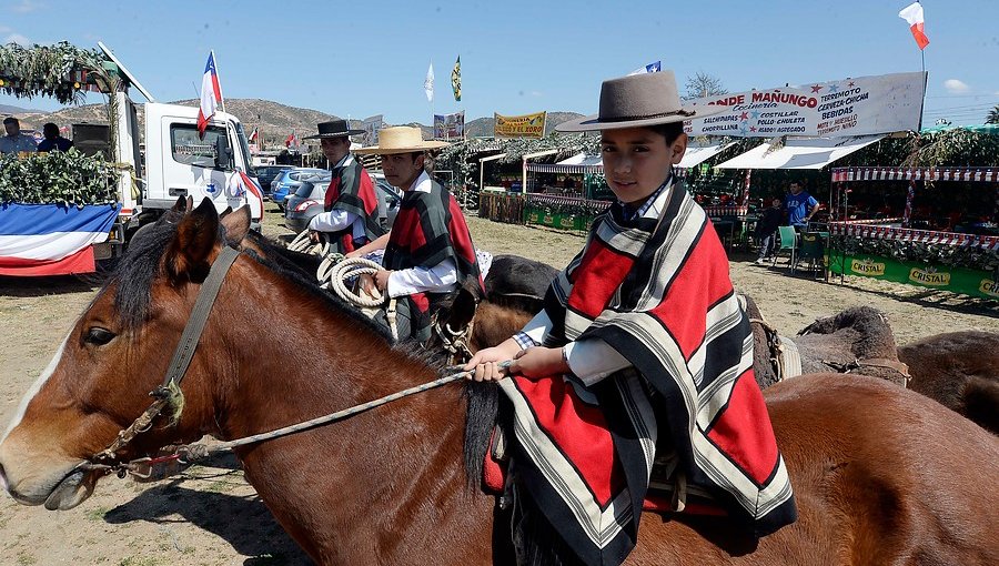 Destacan carácter familiar y seguro de las celebraciones de Fiestas Patrias en Limache