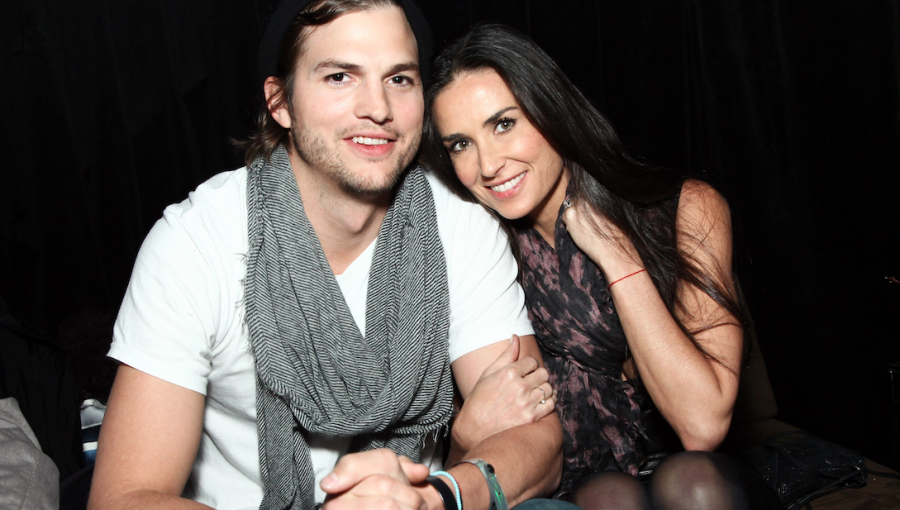 Demi Moore confiesa que práctica sexual generó el quiebre con Ashton Kutcher