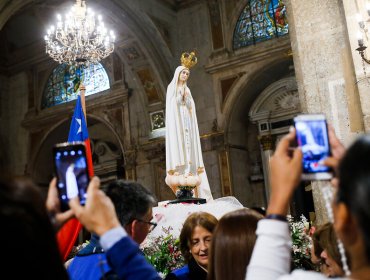 Réplica de la imagen de la Virgen de Fátima de Portugal llegó a la Catedral de Santiago