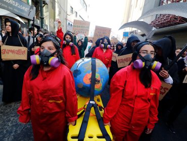 Más de cinco mil personas participaron en la marcha contra el cambio climático en Valparaíso