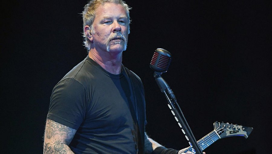 Metallica canceló su gira mundial tras ingreso a rehabilitación de su cantante