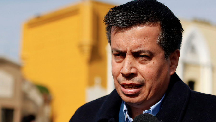 Andrés Celis instó a Van Rysselberghe a que se disculpe por dichos contra la Fiscalía