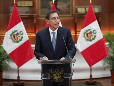 Presidente de Perú, Martín Vizcarra, decide disolver el Congreso y llama a elecciones