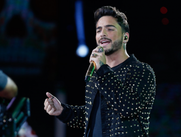 Maluma homenajeó al fallecido José José con un aplaudido cover de «El triste»