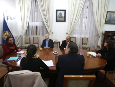 Gobierno y Federación de Medios de Comunicación se reunieron tras agresiones a la prensa