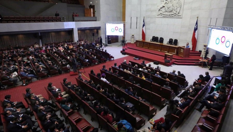 Seminario de Ciberseguridad concluye con idea de transformar a Valparaíso en capital cibernética del Pacífico Sur