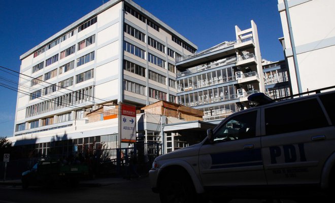 Colegio Médico Valparaíso pidió "más cordura" a Mañalich tras críticas a Director de hospital