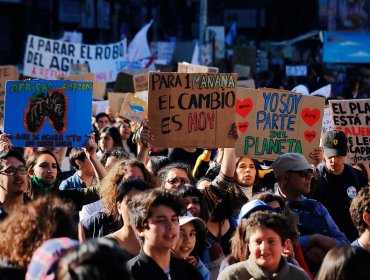 Ex Gobernador Marítimo de Valparaíso acusa a la izquierda de querer sacarlo de marcha contra el cambio climático