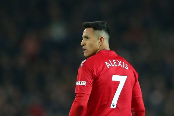 Manchester United vendería a Alexis en 2020 y ya habría fijado un millonario precio