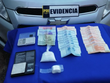 Traficante de drogas y dos compradores fueron detenidos en Papudo