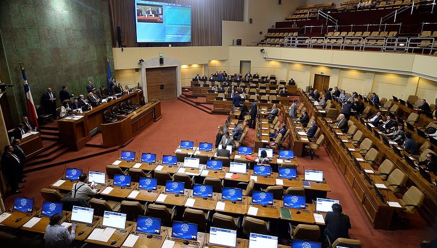 Diputados rechazaron proyecto que otorgaba autonomía progresiva a menores de edad