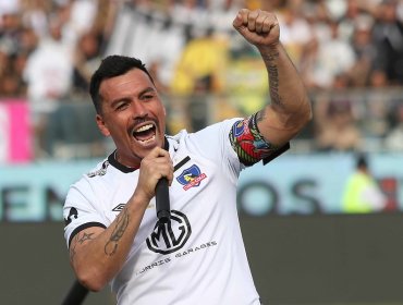 Esteban Paredes pensó en dejar el fútbol si S. Morning no lo dejaba firmar por Colo-Colo