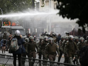 Marcha "Encuentro de dos mundos" termina con graves incidentes en la Alameda