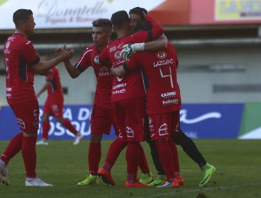 Ñublense remontó para meterse en liguilla ante un Valdivia que se hunde en la B