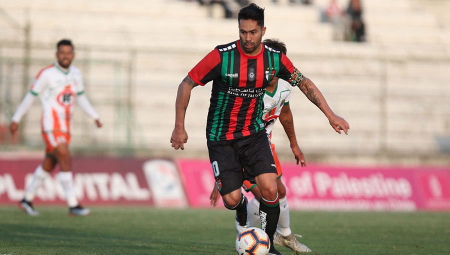 Luis Jiménez llegó a un acuerdo y volverá a jugar por Palestino en 2020