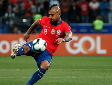 Arturo Vidal será el capitán de la Roja que tiene alineación confirmada ante Guinea