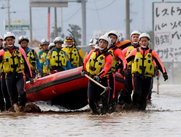 Aumenta a 67 la cifra de víctimas fatales por paso del tifón Hagibis en Japón: se desbordaron 142 ríos