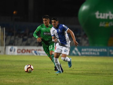 Antofagasta derrotó en el final a Audax Italiano y se aleja de la zona de descenso