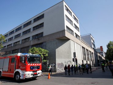 Centro de Estudiantes condena incendio en inspectoría del Instituto Nacional