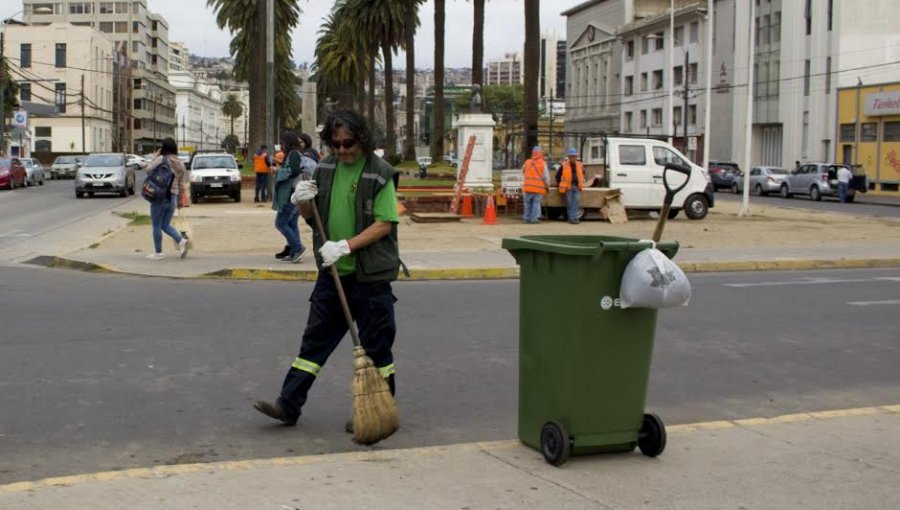 Anuncian fortalecimiento del modelo de gestión de recolección de aseo en Valparaíso