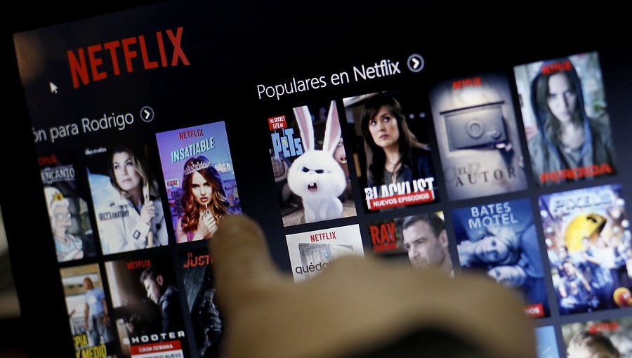 Netflix reveló cuáles son sus 10 series y películas originales más vistas del último año